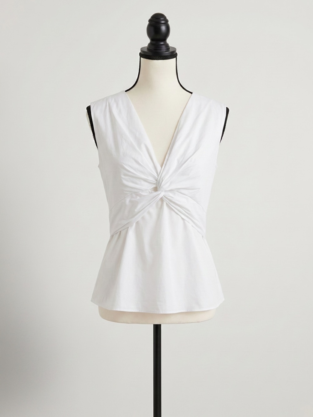 The Row White Twist-Front Sleeveless Top | Deep V | Size 6 (US S/M)